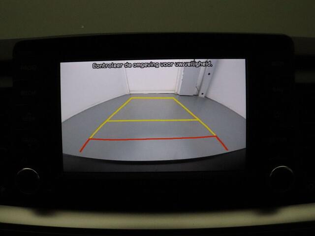 KIA Stonic 100pk T-GDi DynamicLine Camera | Climate | Cruise | Navi | Parkeersens. achter