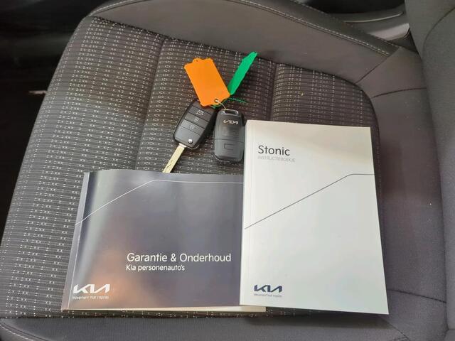 KIA Stonic 1.0 DynamicLine 1e Eigenaar | Dealer Onderh | NL-Auto | BTW | Camera | Ad Cruise | Carplay | Navigatie | DAB | Multimedia | PDC | Led | Start/Stop | Hill-Hold