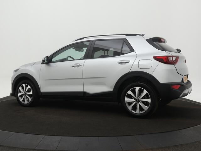 KIA Stonic 1.0 T-GDi MHEV DynamicPlusLine - LED Koplampen - Cruise Control - Navigatie - Climate Control - Apple/Android Carplay - Fabrieksgarantie tot 06-2030