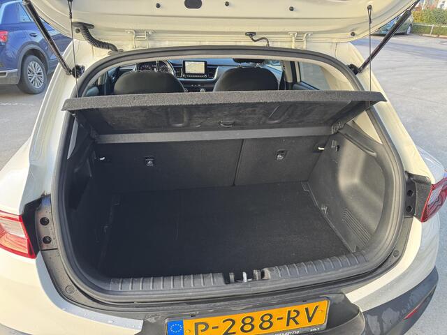 KIA Stonic 1.0 T-GDi MHEV DynamicPlusLine Trekhaak | All season banden | Privacyglass | Keyless | Clima | Navi