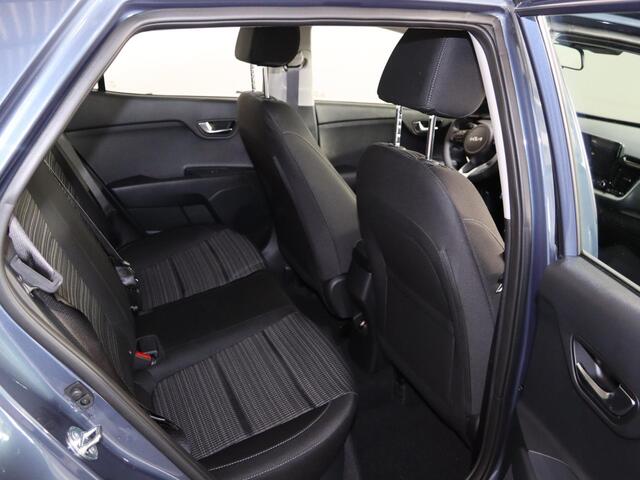 KIA Stonic 1.0 T-GDi MHEV DynamicLine | LED-koplampen | Cruisecontrol | Achteruitrijcamera | Dakrails | lichtmetalen velgen |