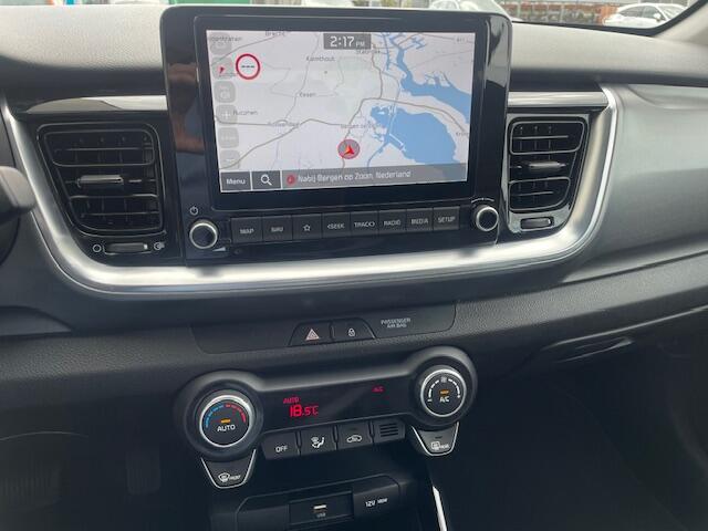 KIA Stonic 1.0 T-GDi MHEV DynamicPlusLine Automaat Navigatie, Climate Control, Cruise Control, 16"Lm, Achteruitrijcamera,