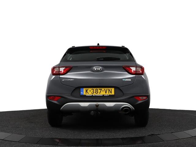 KIA Stonic 1.0 T-GDi MHEV DynamicLine - Trekhaak - Apple Carplay/ Android Auto - Cruise Control - Airco - Achteruitrijcamera - Fabrieksgarantie tot 03-2028