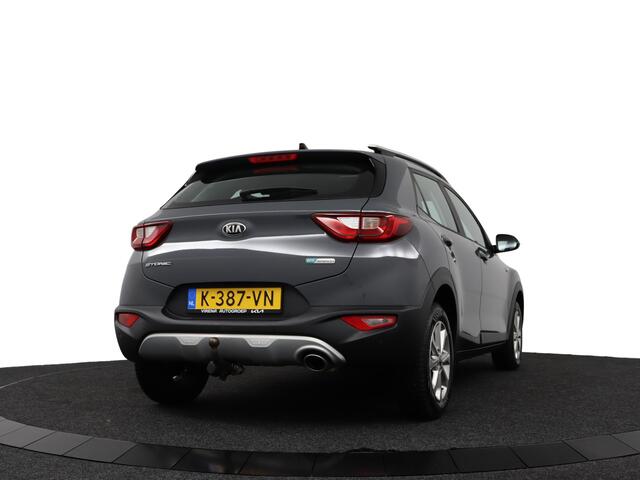 KIA Stonic 1.0 T-GDi MHEV DynamicLine - Trekhaak - Apple Carplay/ Android Auto - Cruise Control - Airco - Achteruitrijcamera - Fabrieksgarantie tot 03-2028