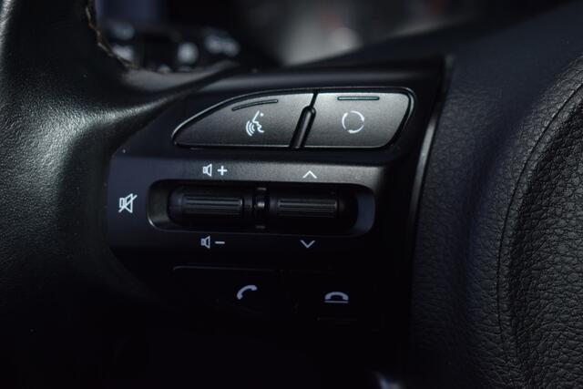 KIA Stonic 1.0 T-GDi DynamicLine | Airco | Cruise Control | Navigatie | Camera | BlueTooth | Tot 10Jr. Kia-Garantie