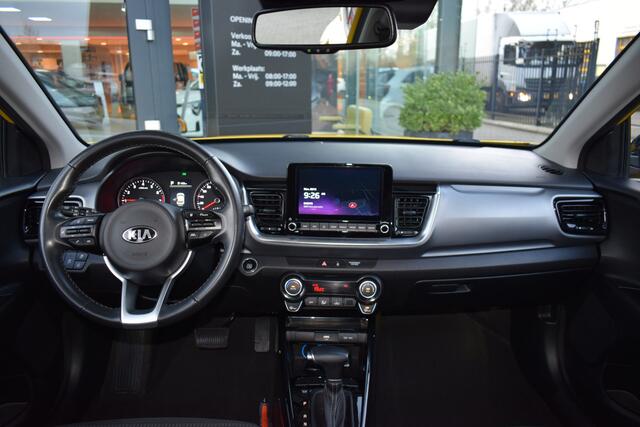 KIA Stonic 1.0 T-GDi MHEV DynamicPlusLine | Automaat | Trekhaak | Cruise Control | Navigatie | Stoel+Stuurverwarming| Tot 10jr. Kia-Garantie