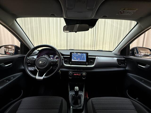 KIA Stonic 1.0 T-GDi MHEV DynamicLine *Org.NL!* Carplay / Camera / ECC Clima / Navigatie / PDC / 15'' LMV