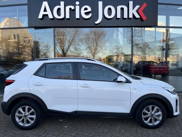 KIA Stonic 1.0 T-GDi MHEV DynamicLine NAVIGATIE PACK | CLIMATE CONTROLE | CAMERA | PARKEERSENSOREN | LAGE KM STAND 26891km |