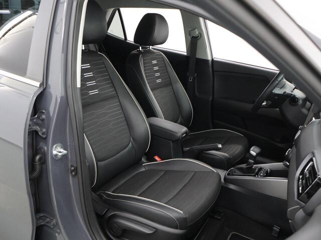 KIA Stonic 1.0 T-GDi MHEV GT-Line | Stoel/Stuurwielverwarming | Keyless | Navigatie | Parkeercamera | Climate control
