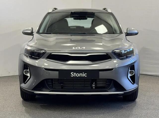 KIA Stonic 1.0 T-GDi MHEV DynamicLine Nu ¤2.945,- voordeel! Nu tijdelijk extra scherp geprijsd!