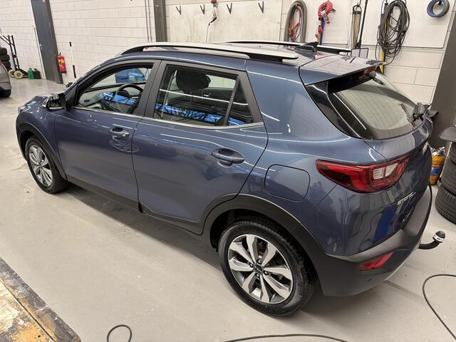 KIA Stonic 1.0 T-GDi 100PK MHEV DynamicLine 7.jr-garantie/Camera/Trekhaak/Navigatie/Keyfree