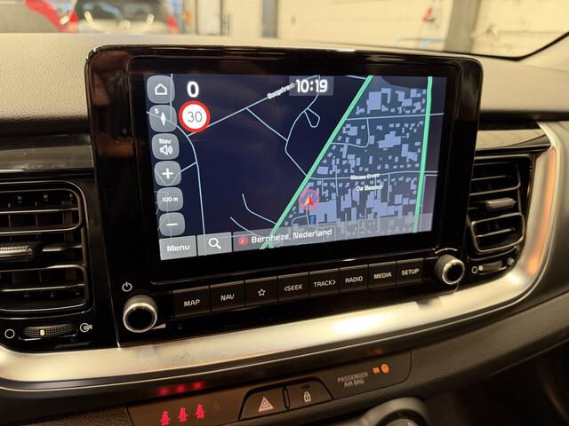 KIA Stonic 1.0 T-GDi 100PK MHEV DynamicLine 7.jr-garantie/Camera/Trekhaak/Navigatie/Keyfree
