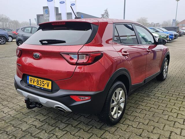 KIA Stonic 1.2 MPi ComfortPlusLine Navigator Nette auto | Onderhoudshistorie compleet | Trekhaak | Achteruitrijcamera | Navigatie | PDC | Multifunctioneel stuur etc.