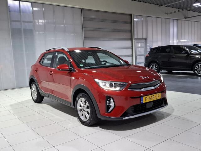 KIA Stonic 1.0 T-GDi MHEV DynamicLine Apple Carplay/Android Auto, Camera, Airo