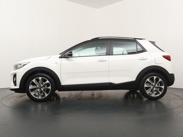 KIA Stonic 1.0 T-GDi DynamicLine - Cruise Control - Navigatie - Apple Carplay/Android Auto - Achteruitrij camera - Fabrieksgarantie 14-05-2026