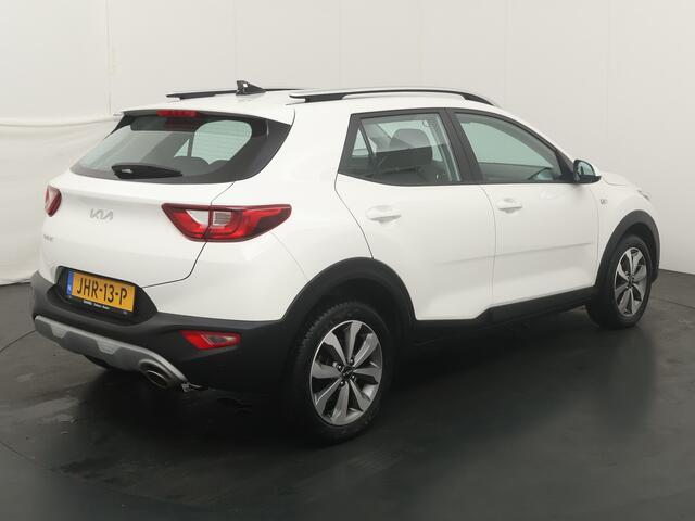 KIA Stonic 1.0 T-GDi MHEV 100 pk ComfortLine | Navi | Clima | Cruise | Camera | Apple Carplay | 16" | Zeer zuinig | 4 seiz. banden