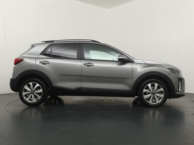 KIA Stonic 1.0 T-GDi MHEV DynamicPlusLine - Apple/Android Carplay - Navigatie - Cruise Control - Stoel/Stuurverwarming - Lichtmetalen Velgen - Fabrieksgarantie Tot 2032