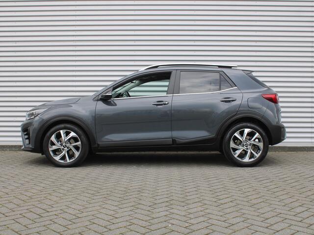 KIA Stonic 1.0 T-GDi MHEV GT-PlusLine | Schuifdak | Stuur-/stoelverwarming | Cruise adapt. | Camera | Dodehoek detectie | Navi | 17" LM | Clima | LED |