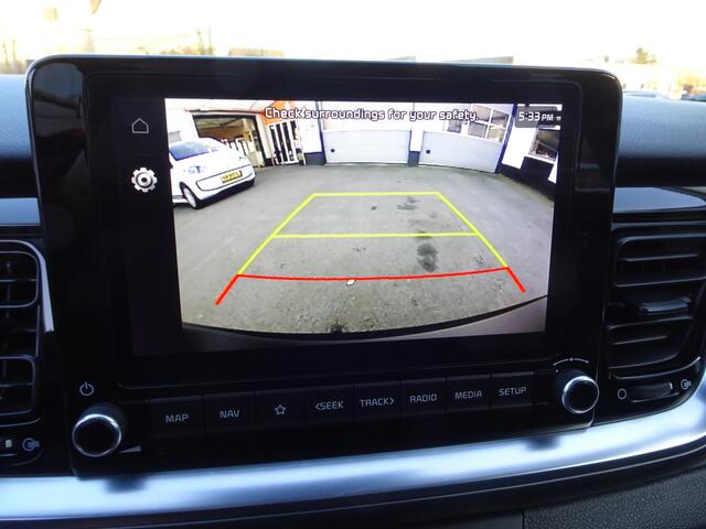 KIA Stonic 1.0 T-GDi MHEV DynamicLine Automatische airco, navigatie, licht metalen velgen, cruise controle, apple carplay, android auto, enz