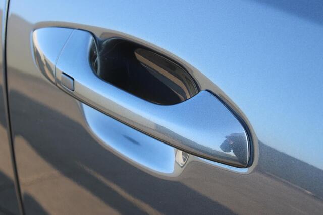 KIA Stonic 1.0 T-GDi DynamicPlusLine METALIC, DAKRAILING, ACHTERUITRIJCAMERA, NAVIGATIE