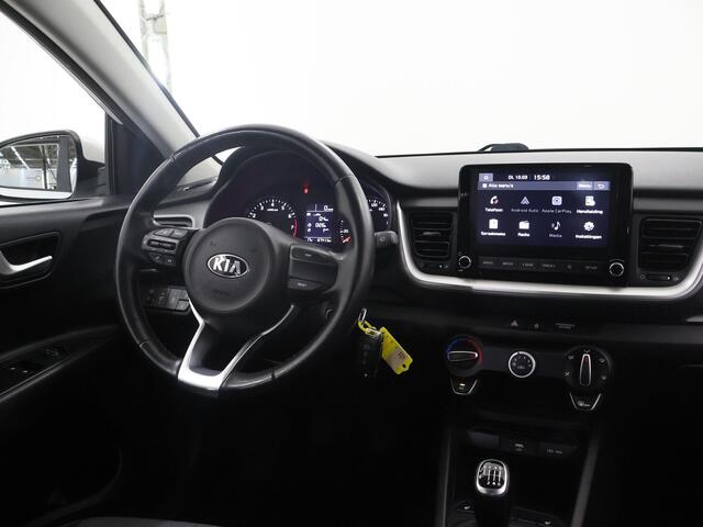 KIA Stonic 1.0 T-GDi MHEV DynamicLine | Parkeercamera | Bluetooth | Airco | Cruise Control | Navigatie via Carplay |