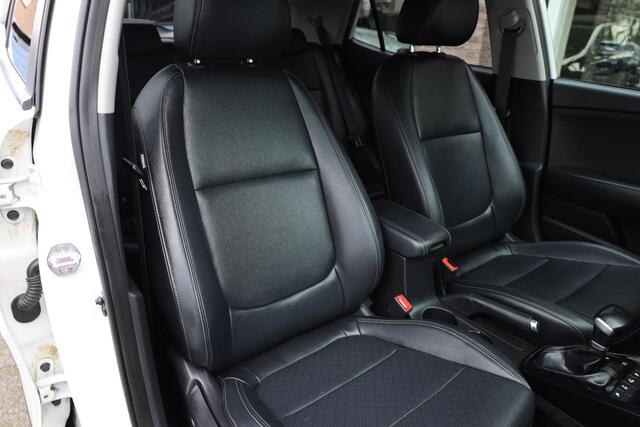 KIA Stonic 1.0 T-GDi ExecutiveLine STOEL/STUURVERW. PANO CAMERA LEER DAB LANE-ASSIST CARPLAY NAVI CRUISE CLIMA PDC 17''LMV NAP