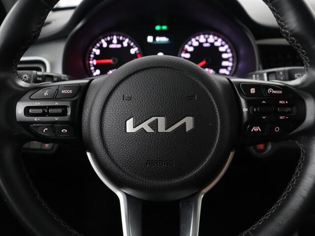 KIA Stonic 1.0 T-GDi MHEV DynamicPlusLine | Adaptive cruise | Carplay | Camera | Keyless | Climate control | DAB | Navigatie | Bluetooth | Parkeerhulp