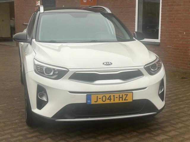 KIA Stonic 1.0T-GDI SPORTS EDITION CROSS OVER NAVI AIRCO L.M.VELGEN