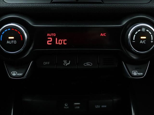 KIA Stonic 1.0 T-GDi DynamicLine Camera | Cruise | Navi | Parkeersens. achter