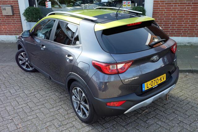 KIA Stonic 1.0 T-GDi ExecutiveLine / Navi / Camera / Stuurverwarming / 17"
