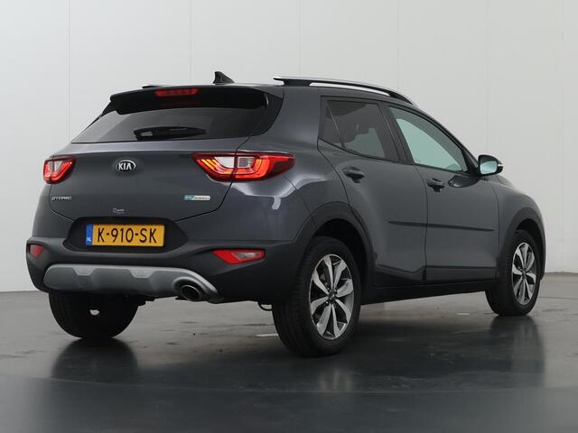 KIA Stonic 1.0 T-GDi MHEV DynamicPlusLine | Automaat | Navigatie | Cruise Control | Climate Control | Apple CarPlay/Android Auto | Camera | DAB | PDC | Rijhulpsysteem |
