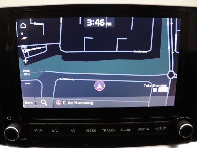 KIA Stonic T-GDi MHEV DynamicPlusLine 100pk Camera | Cruise | Navi | Parkeersens. achter