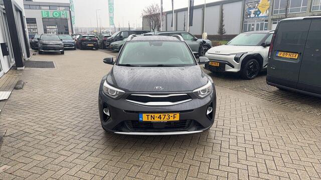 KIA Stonic 1.0 T-GDi DynamicLinePlusLine | 120PK | Keyless | Navi | Clima | Cruise |