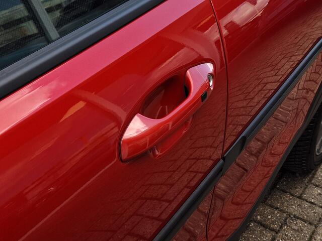 KIA Stonic 1.0 T-GDi DynamicPlusLine | Apple Carplay/Android Auto | Achteruitrijcamera | Navigatie | Cruise Control | Climate Control |