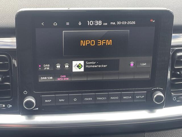 KIA Stonic 1.0 T-GDi MHEV DynamicLine Automaat Navigatie, Climate Control, Cruise Control, Stoel/Stuurverwarming, 15"Lm, Achteruitrijcamera