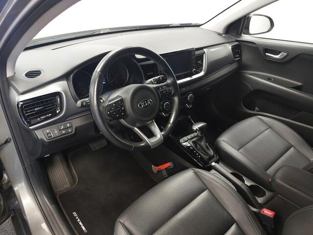 KIA Stonic 1.0 T-GDi ExecutiveLine I NL-Auto I Luxe uitvoering I Trekhaak I Stoel- en stuurverwarming I