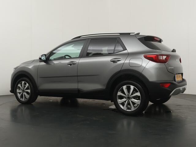 KIA Stonic 1.0 T-GDi MHEV DynamicPlusLine - Apple/Android Carplay - Navigatie - Cruise Control - Stoel/Stuurverwarming - Lichtmetalen Velgen - Fabrieksgarantie t/m 28-01-2032