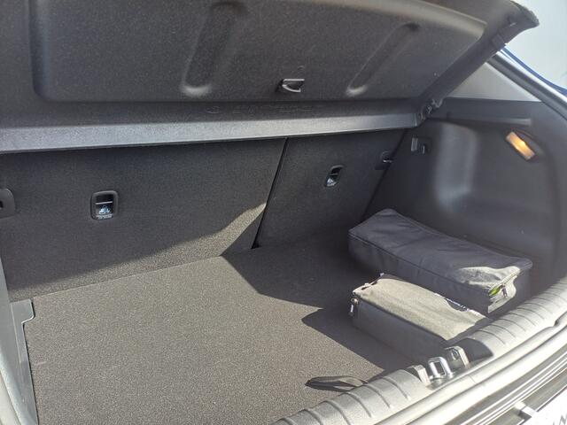 KIA Stonic 1.0 T-GDi MHEV DynamicPlusLine | ALL SEASON | STOEL/STUUR VERWARMING | CAMERA | NAVI | APPLE CARPLAY/ ANDROID AUTO | Wij bieden ook financiering mogelijkheden aan.