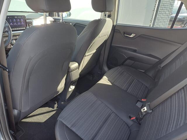 KIA Stonic 1.0 T-GDi MHEV DynamicPlusLine | ALL SEASON | STOEL/STUUR VERWARMING | CAMERA | NAVI | APPLE CARPLAY/ ANDROID AUTO | Wij bieden ook financiering mogelijkheden aan.