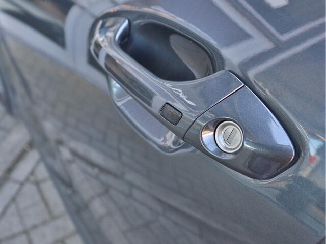 KIA Stonic 1.0 T-GDi ExecutiveLine DCT7 Automaat | Camera | Cruise Control | Leder | Stoelverwarming | Trekhaak | Tot 10Jr. Kia-Garantie