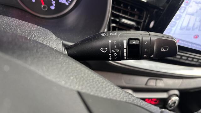 KIA Stonic 1.0 T-GDi MHEV DynamicPlusLine Trekhaak, Dealeronderhouden, nette auto!