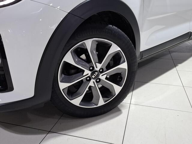 KIA Stonic 1.0 T-GDi DynamicLine Apple Carplay/Android Auto, Navigatie, Camera.