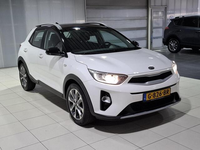 KIA Stonic 1.0 T-GDi DynamicLine Apple Carplay/Android Auto, Navigatie, Camera.