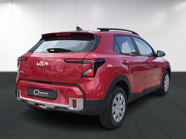 KIA Stonic 1.0 T-GDi MHEV DynamicLine | Stoel en stuurwielverwarming | Parkeersensoren voor- en achterzijde | Airco | Navigatiesysteem |
