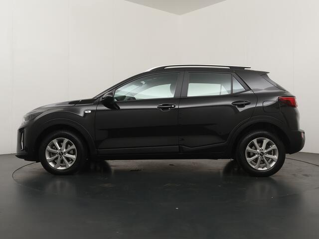 KIA Stonic 1.0 T-GDi MHEV DynamicLine Navigatie - Achteruitrijcamera - Cruise Control - Apple & Android Carplay - Virena zekerheidspakket ¤ 895,-
