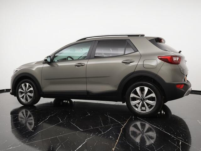 KIA Stonic 1.0 T-GDi MHEV 100pk DynamicPlusLine - Navigatie - Camera - Climate control - Privacy glass - Keyless entry - Fabrieksgarantie tot 05-2029