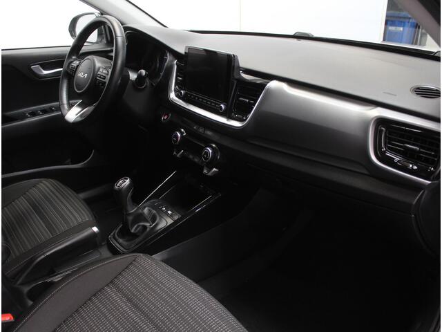 KIA Stonic 1.0 T-GDi MHEV DynamicPlusLine CLIMATE | CAMERA | CARPLAY | LED | LMV16 | NAVI | CRUISE | DAB | PDC