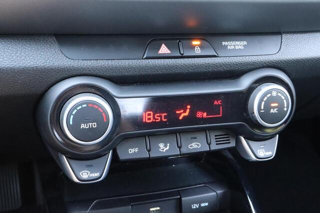 KIA Stonic 1.0 T-GDi MHEV DynamicPlusLine | Camera | Navigatie | Cruise control adaptief | Nieuwstaat