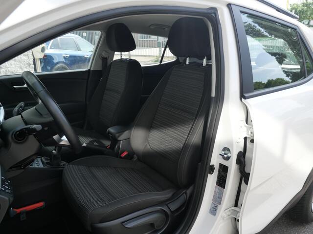 KIA Stonic 1.0 T-GDi MHEV DynamicLine | Trekhaak | Allseason | Cruise | Carplay | Camera |