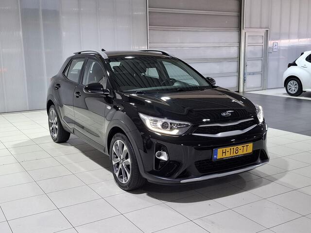 KIA Stonic 1.0 T-GDi DynamicLine Apple Carplay/Android Auto, Navigatie, Camera.
